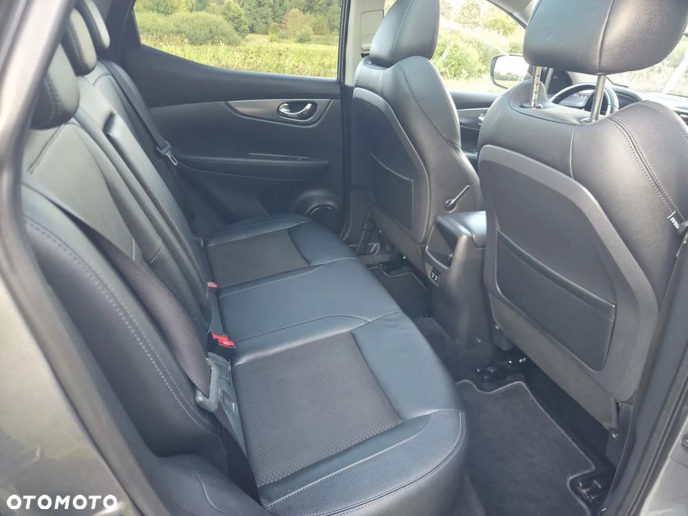 Nissan Qashqai 1.3 DIG-T N-Connecta DCT - 15