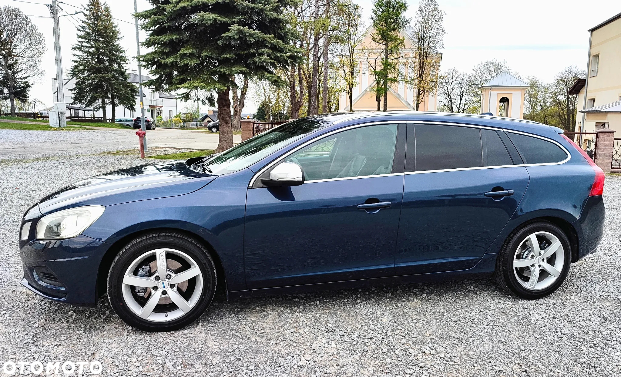Volvo V60 D3 R-Design - 5