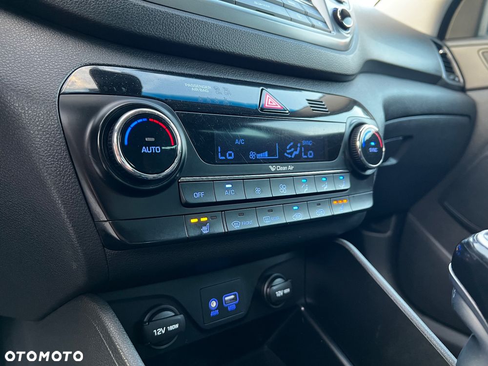Hyundai Tucson blue 1.6 GDi 2WD Navi - 25