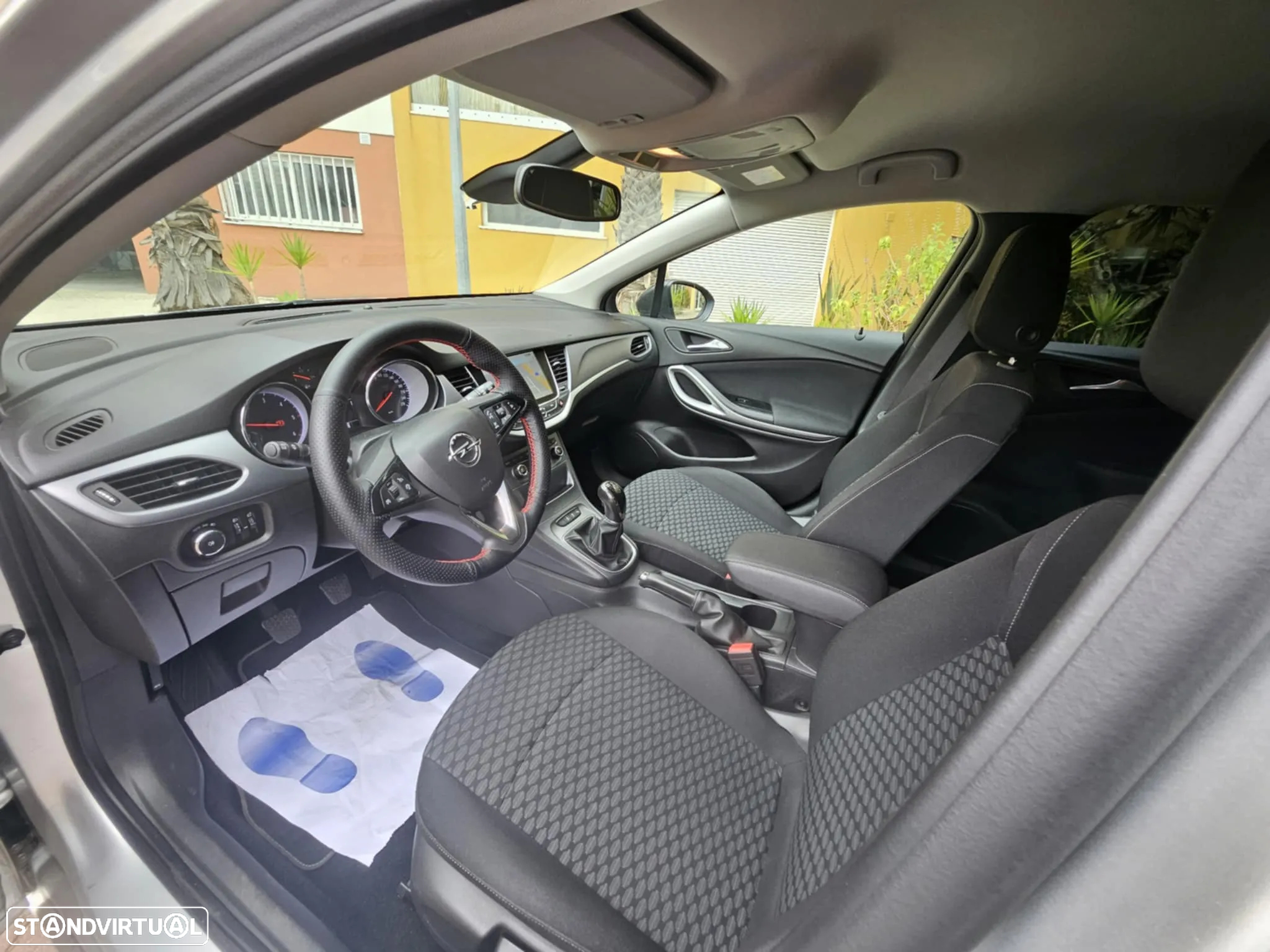 Opel Astra 1.6 CDTI Dynamic Sport S/S - 4