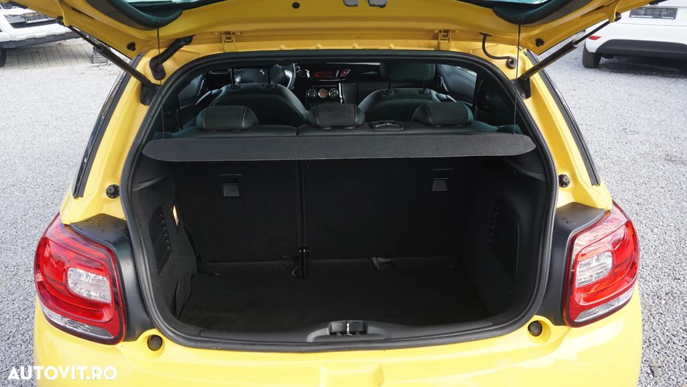 Citroën DS3 VTi 120 SoChic - 11