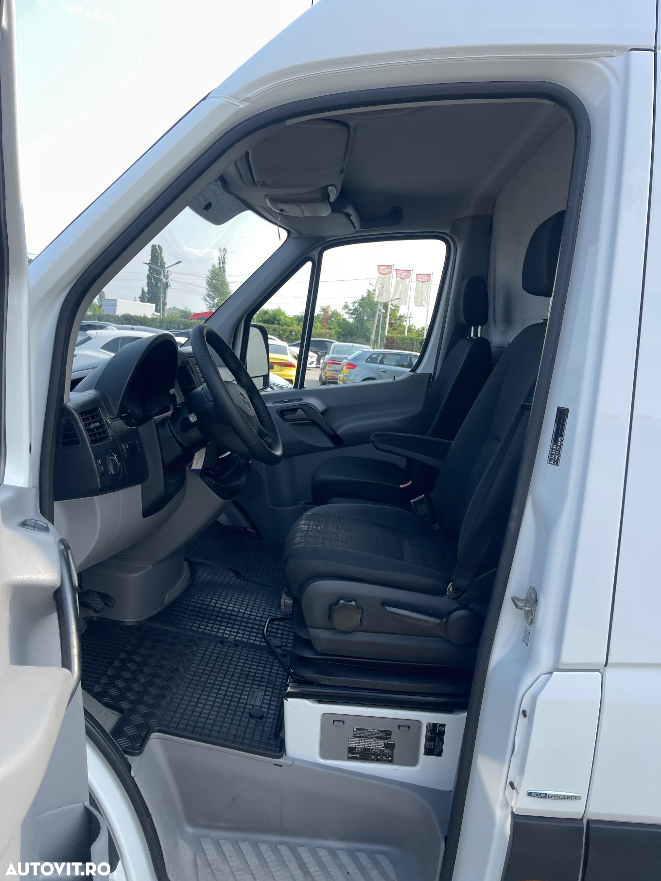 Mercedes-Benz Sprinter 316CDI MEDIU - 21