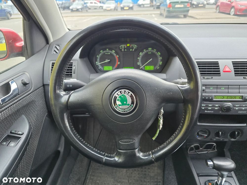 Skoda Fabia 1.4 16V Comfort - 25
