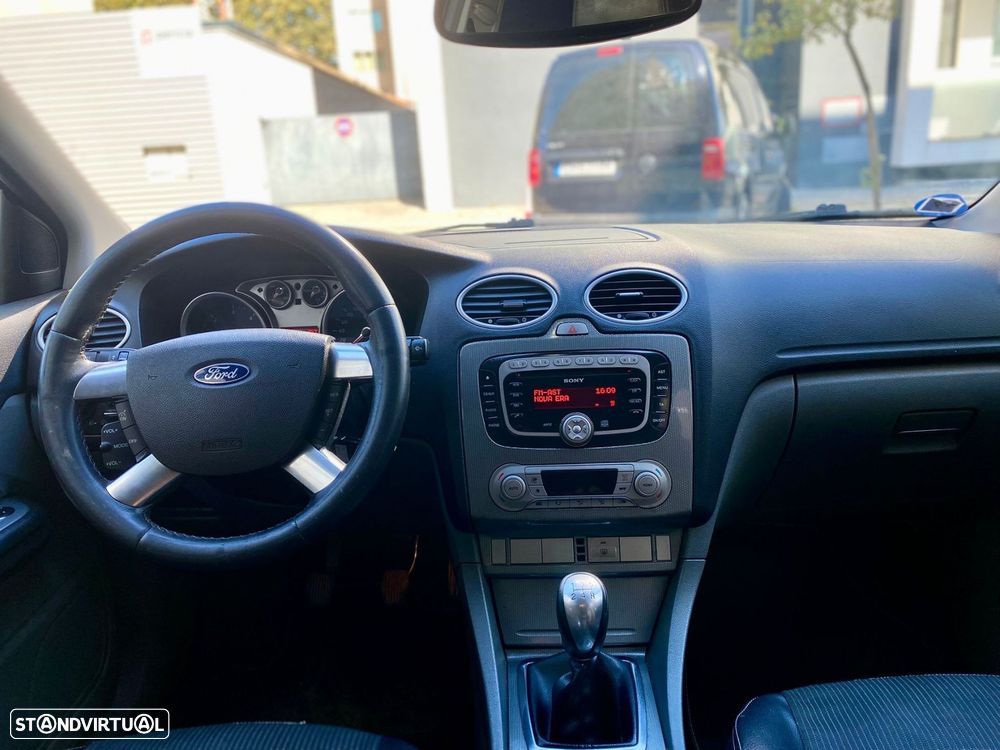 Ford Focus SW 1.6 TDCi Titanium - 12