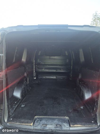 Opel Vivaro - 4
