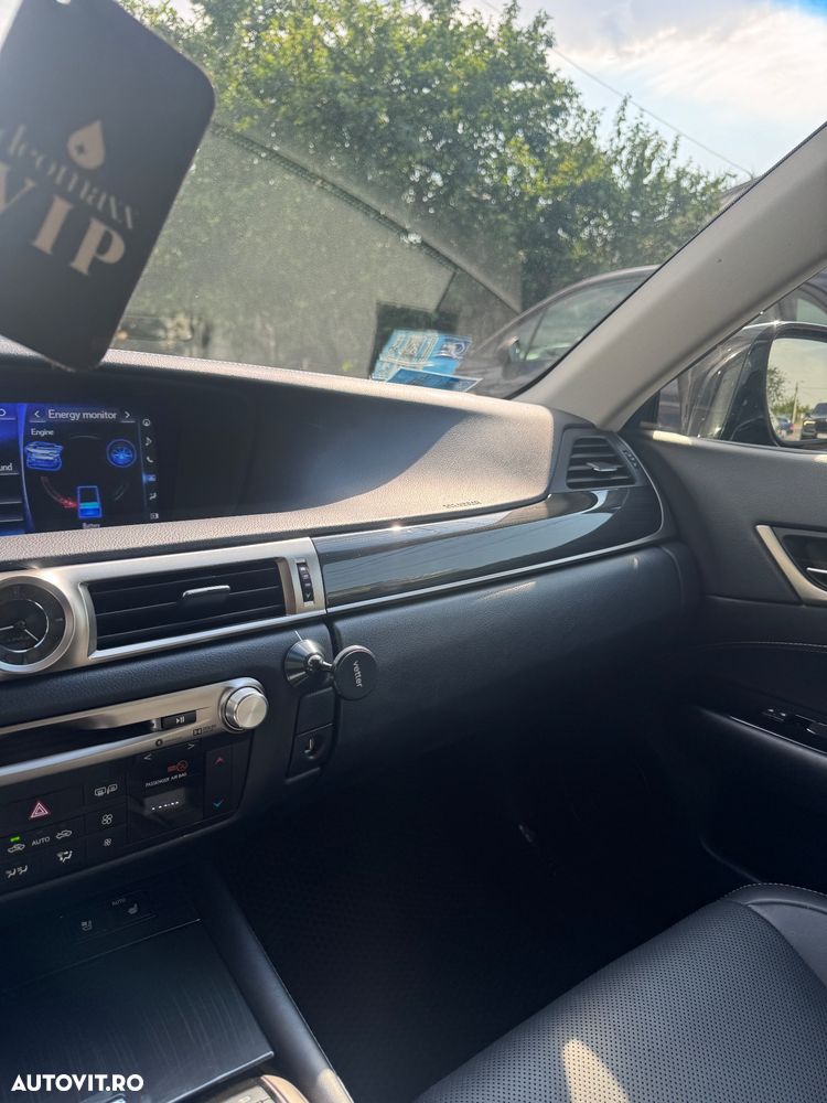 Lexus Seria GS - 13