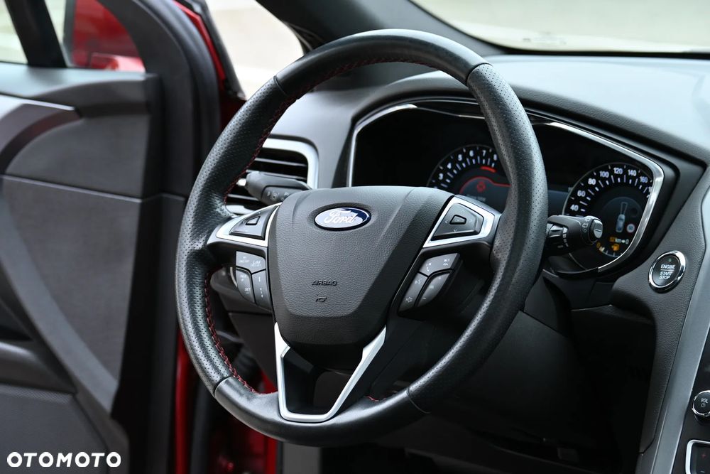 Ford Mondeo 1.5 EcoBoost ST-Line - 18