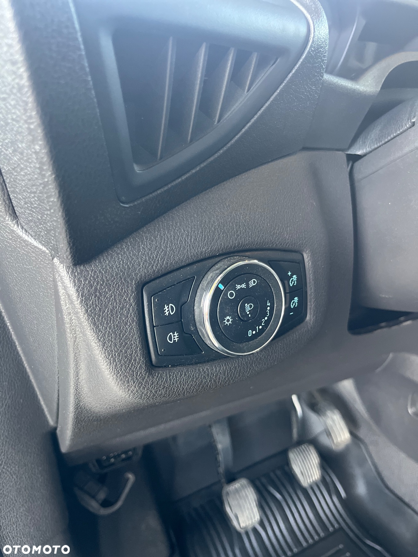 Ford Transit Connect L2 - 31