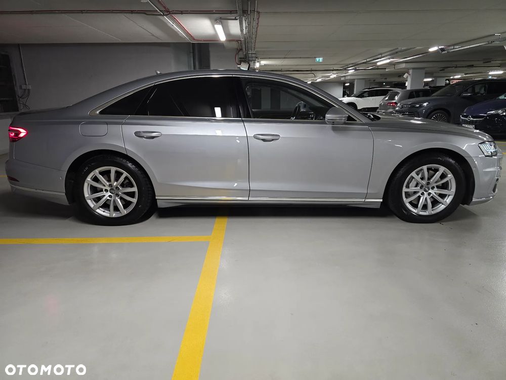 Audi A8 - 19