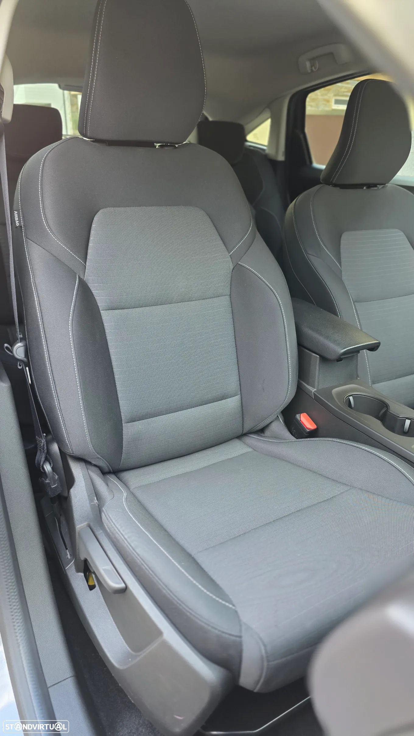 Renault Arkana 1.6 E-Tech Intens - 13