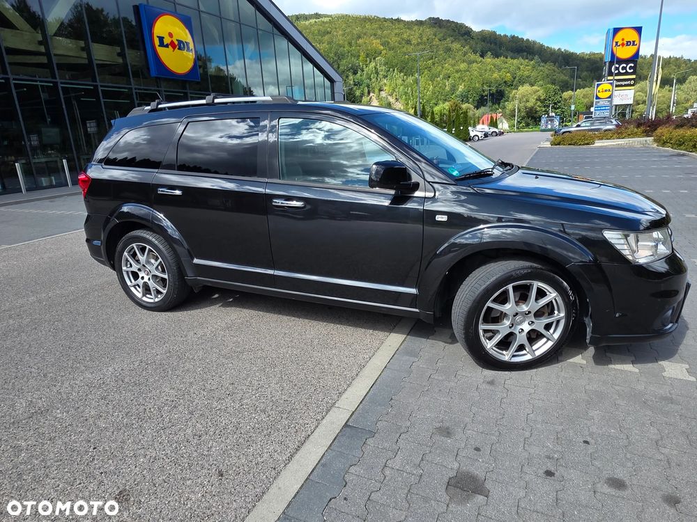 Fiat Freemont 2.0 Multijet 16V DPF Automatik Allrad Lounge - 3