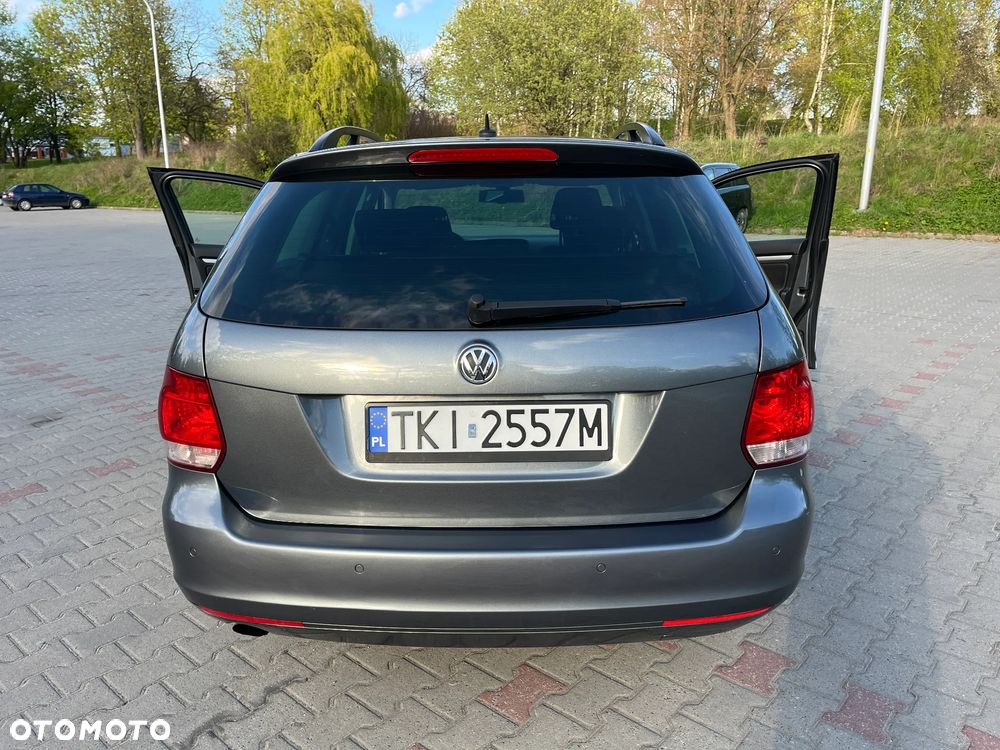 Volkswagen Golf - 16