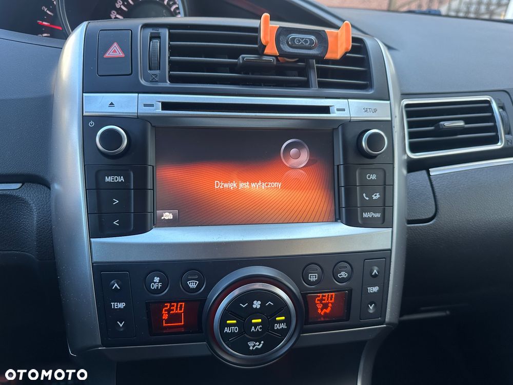 Toyota Verso 1.6 D-4D Premium - 20