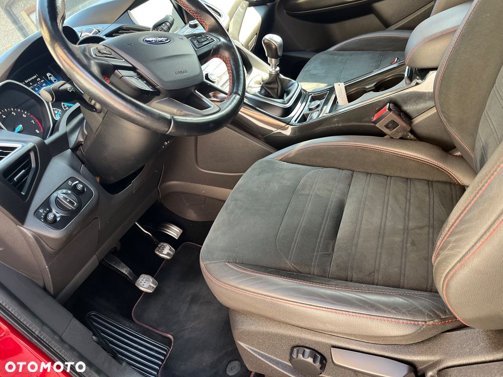 Ford Kuga 1.5 EcoBoost FWD ST-Line ASS GPF - 10