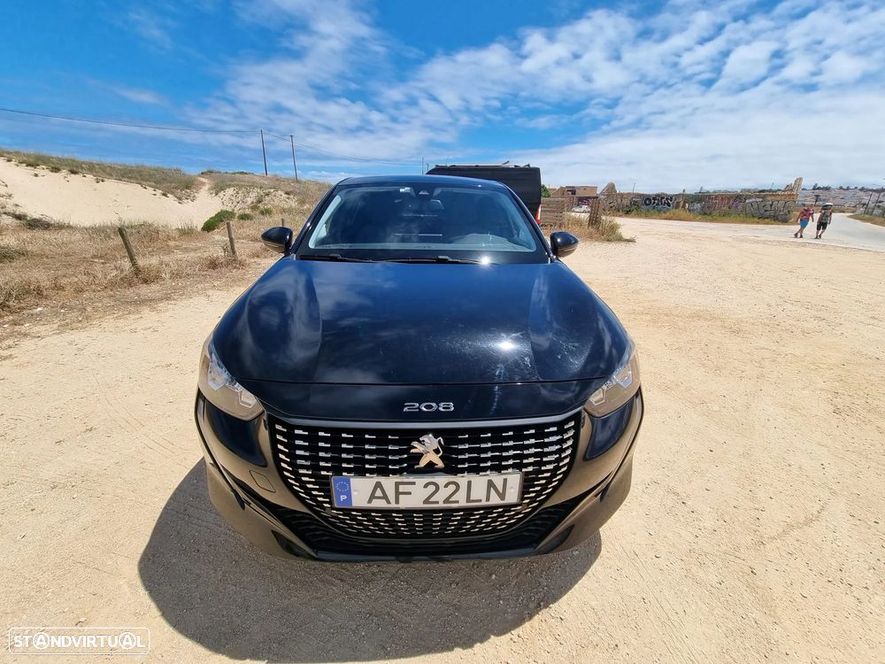 Peugeot 208 - 1
