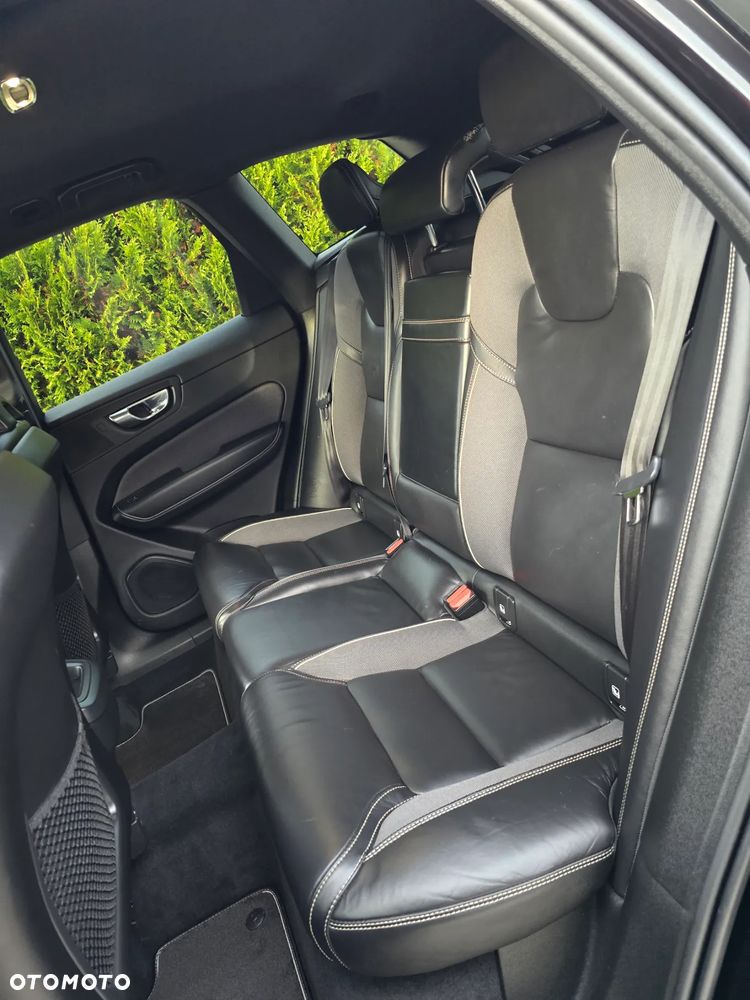 Volvo XC 60 D4 Geartronic RDesign - 20