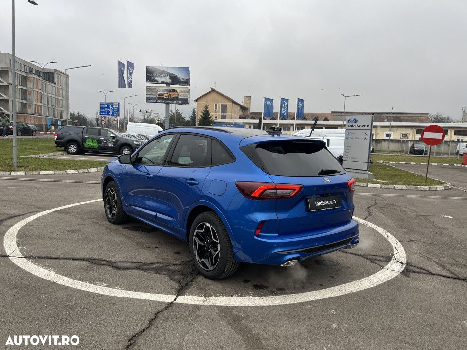 Ford Kuga - 3