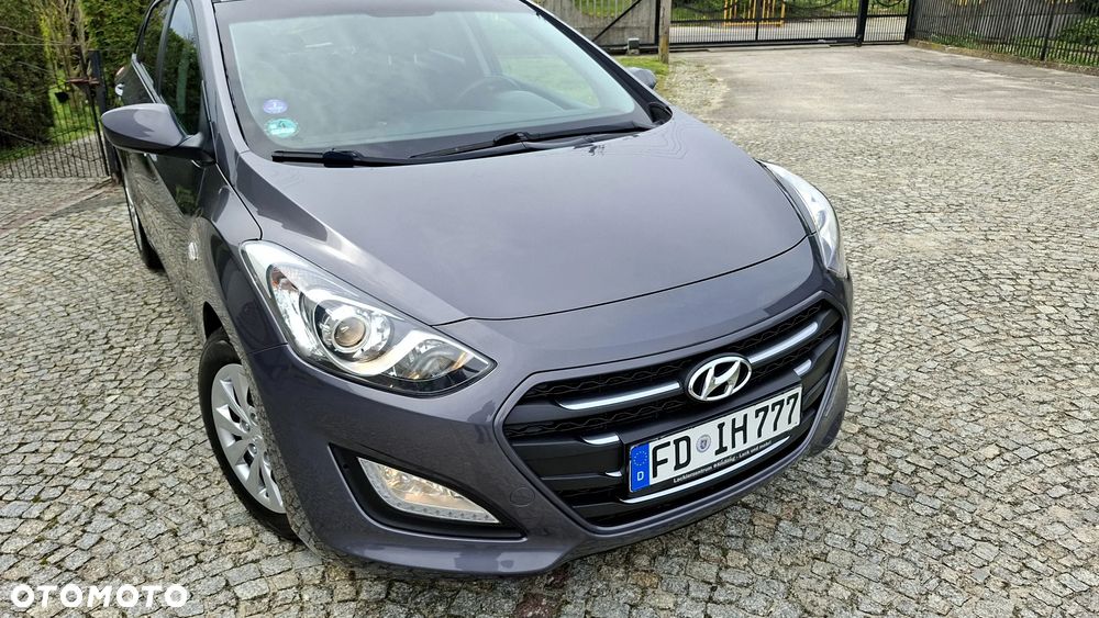 Hyundai i30 1.4 Trend - 11