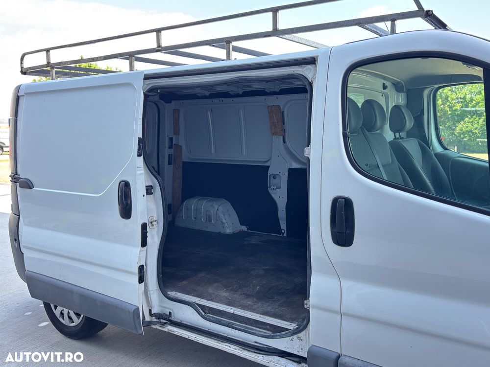 Opel Vivaro - 5