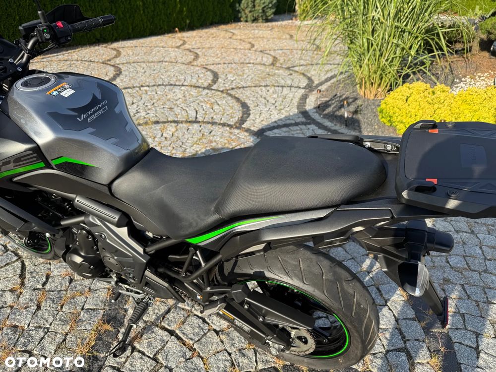 Kawasaki Versys 650 - 14