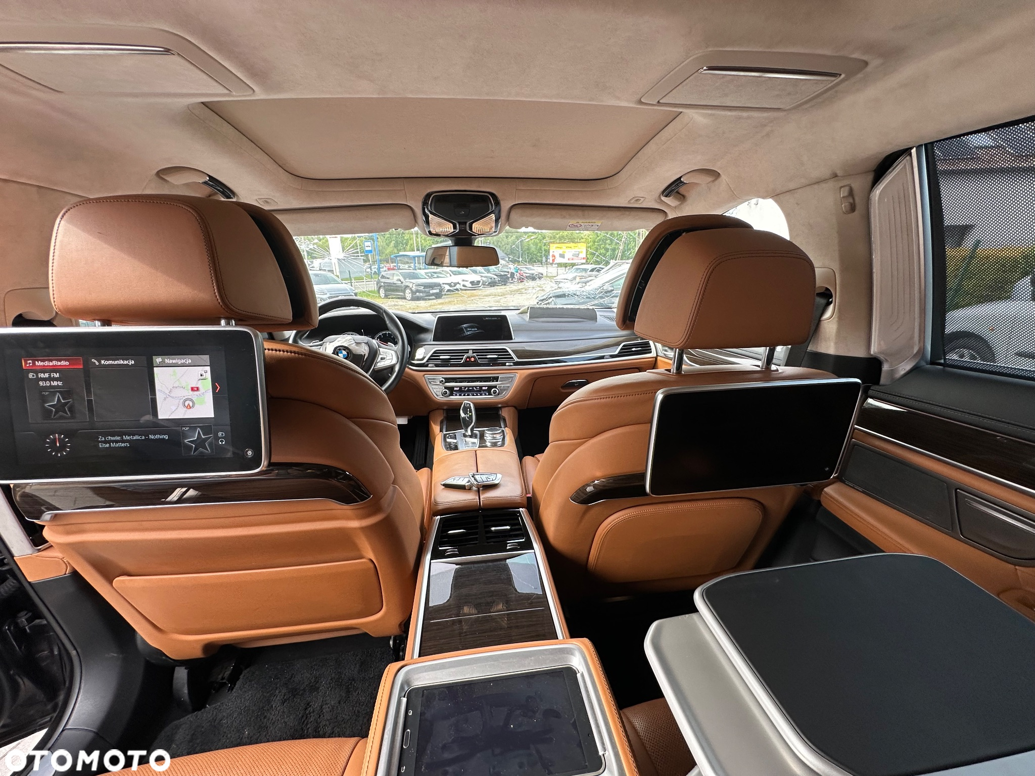 BMW Seria 7 750Li xDrive - 6