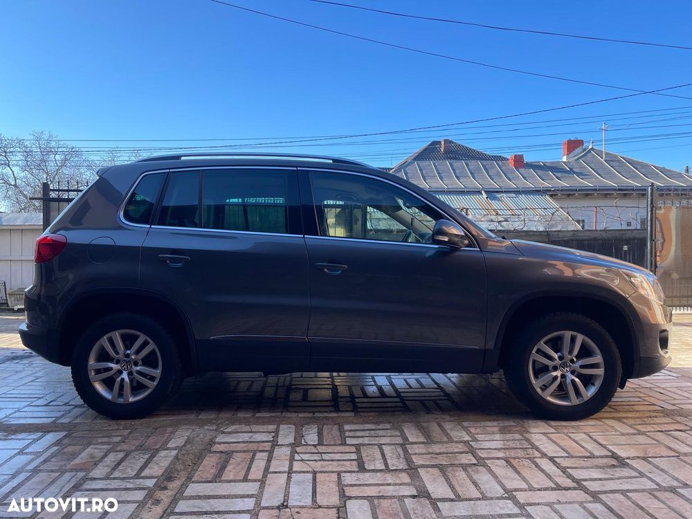 Volkswagen Tiguan ver-2-0-tdi-cr-dpf-4motion-dsg-sport-style - 2