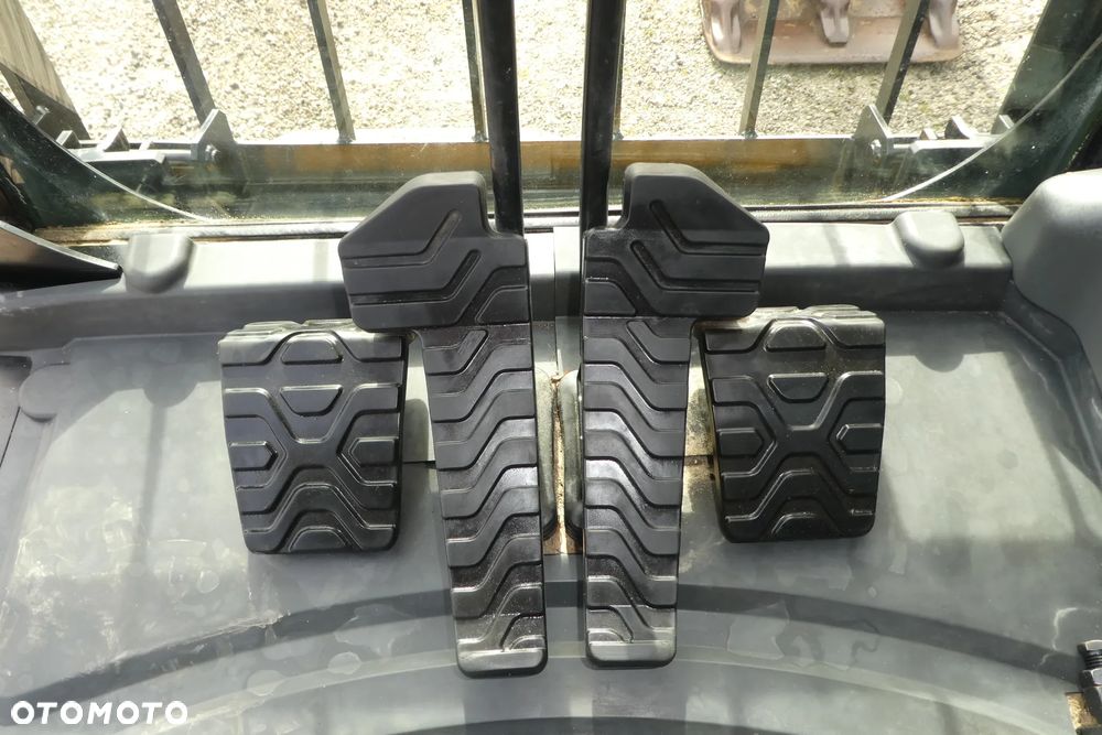 Caterpillar 311F LRR DWIE ŁYZKI - 34