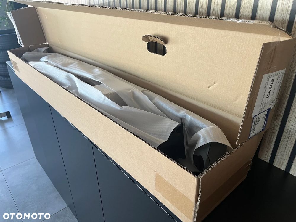 BELKI DACHOWE VOLVO EX30 - 8
