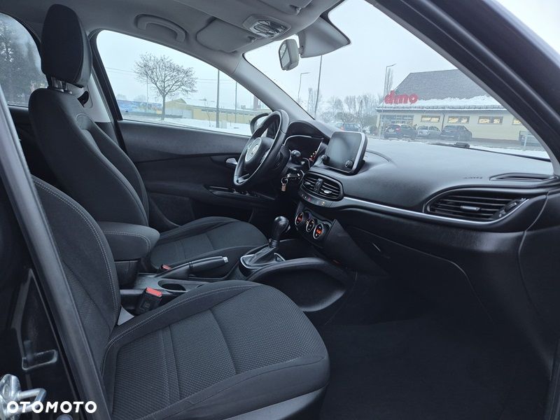 Fiat Tipo 1.6 MultiJet DCT Lounge - 9
