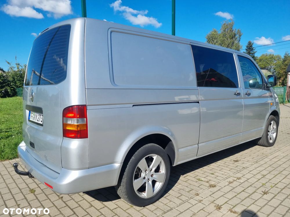Volkswagen Transporter - 11