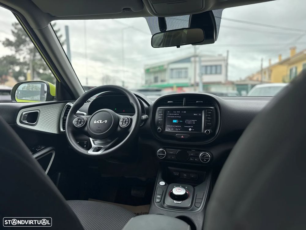 Kia e-Soul Vision - 29