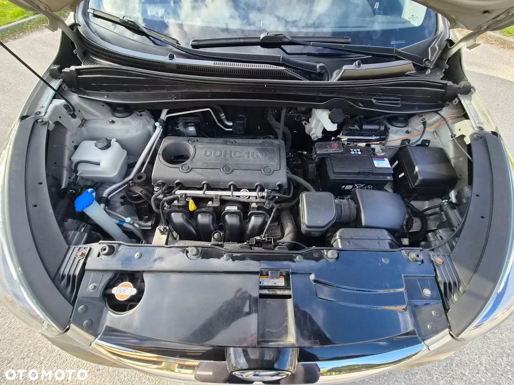 Hyundai ix35 2.0 2WD Style - 38