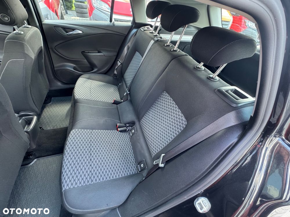 Opel Astra 1.6 CDTI Sport - 16