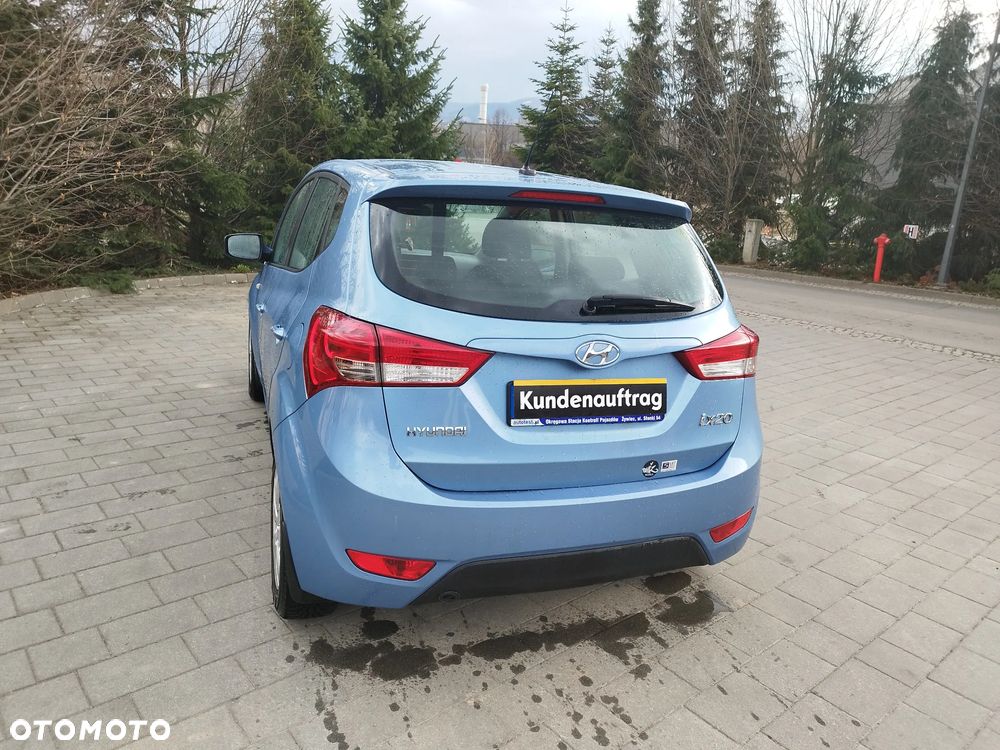 Hyundai ix20 1.6 blue Comfort - 16