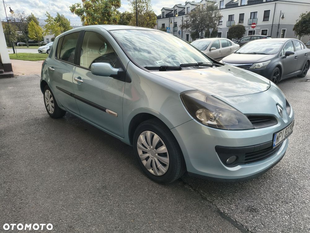 Renault Clio 2007 photo 3