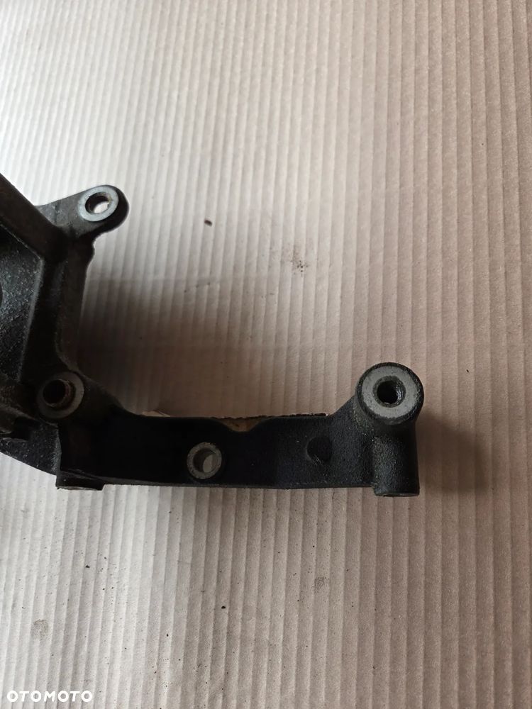 Łapa mocowanie alternatora Peugeot Expert III 2.0 BLUEHDI - 6