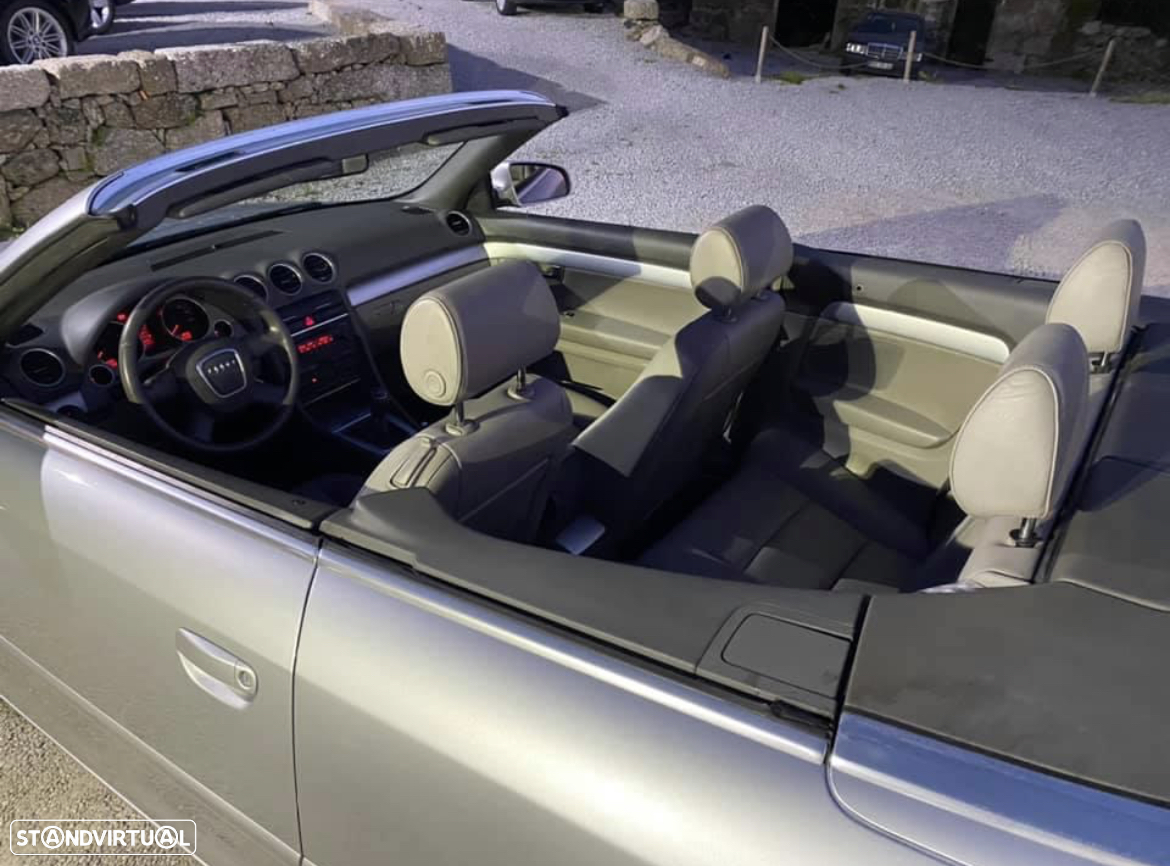 Audi A4 Cabrio 2.0 TDi - 4