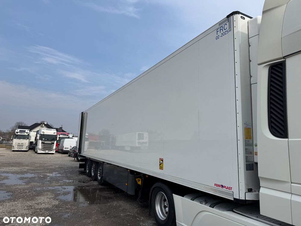 Schmitz Cargobull standard - 9