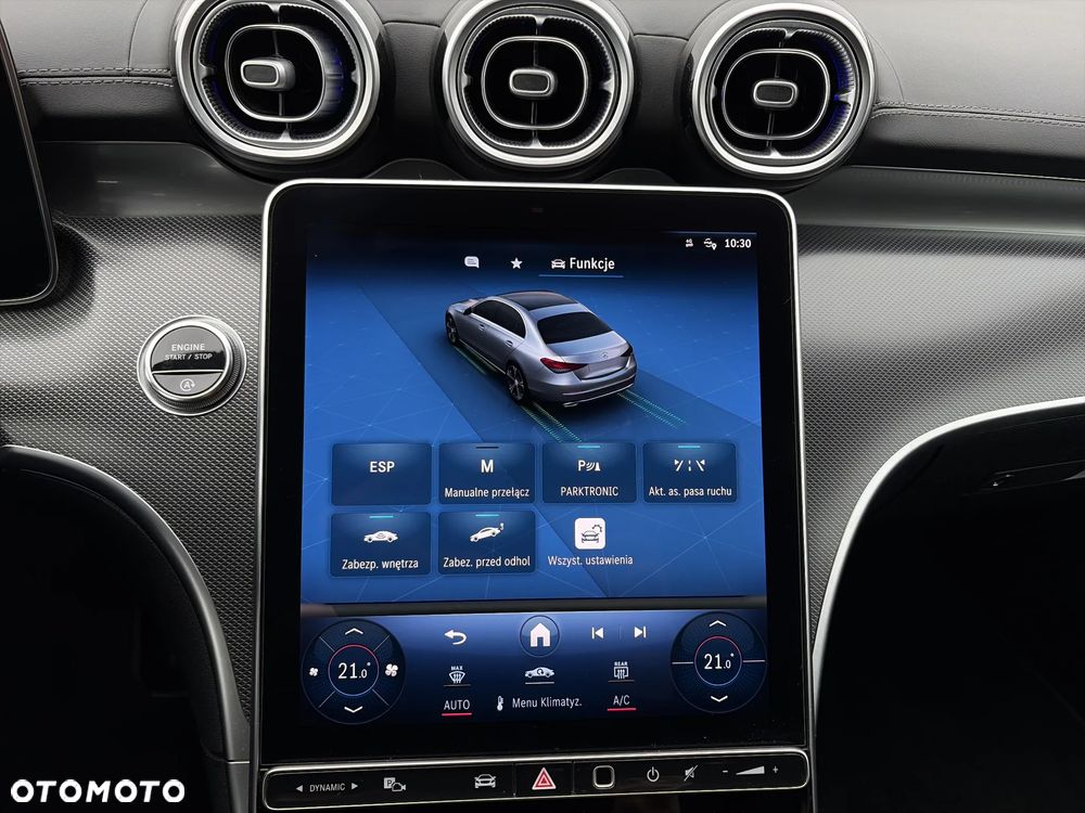 Mercedes-Benz Klasa C 200 mHEV AMG - 27