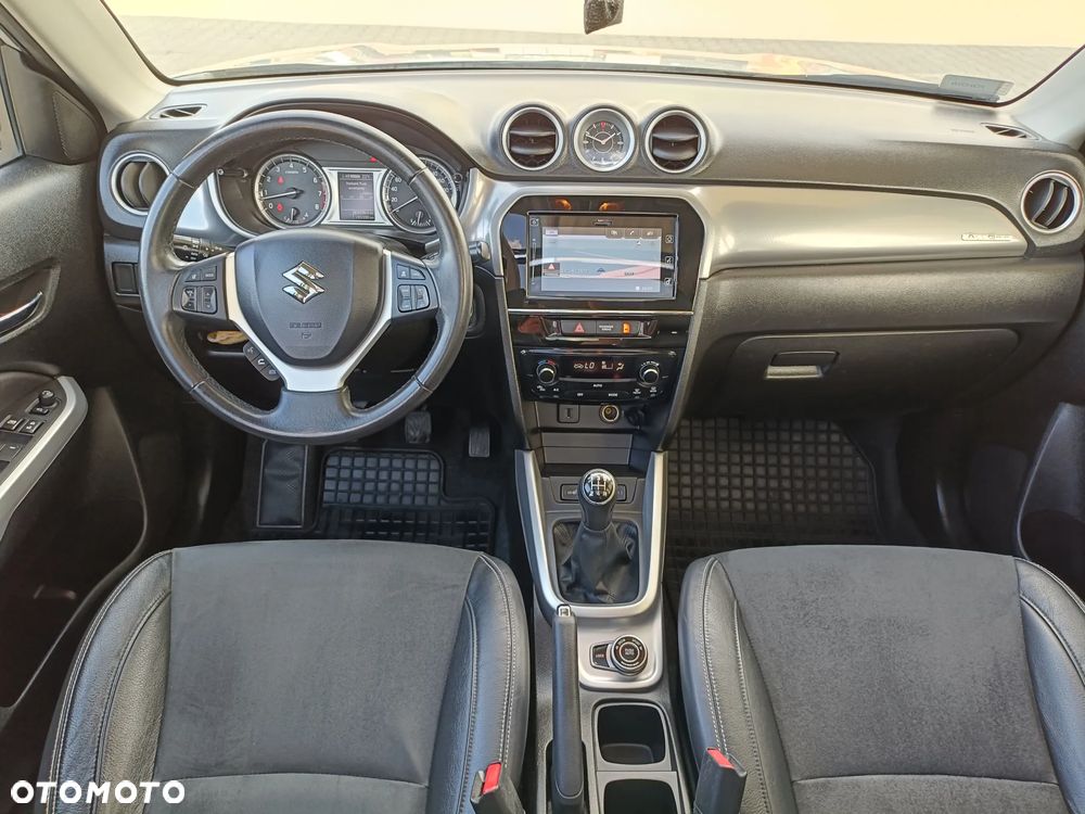 Suzuki Vitara 1.6 XLED SUN 4WD - 13
