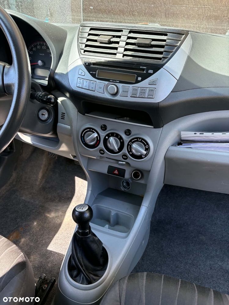 Nissan Pixo - 7