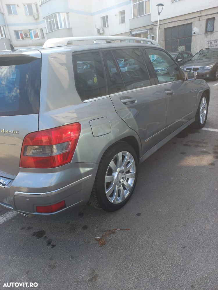 Mercedes-Benz GLK 220 CDI DPF 4Matic BlueEFFICIENCY 7G-TRONIC - 3