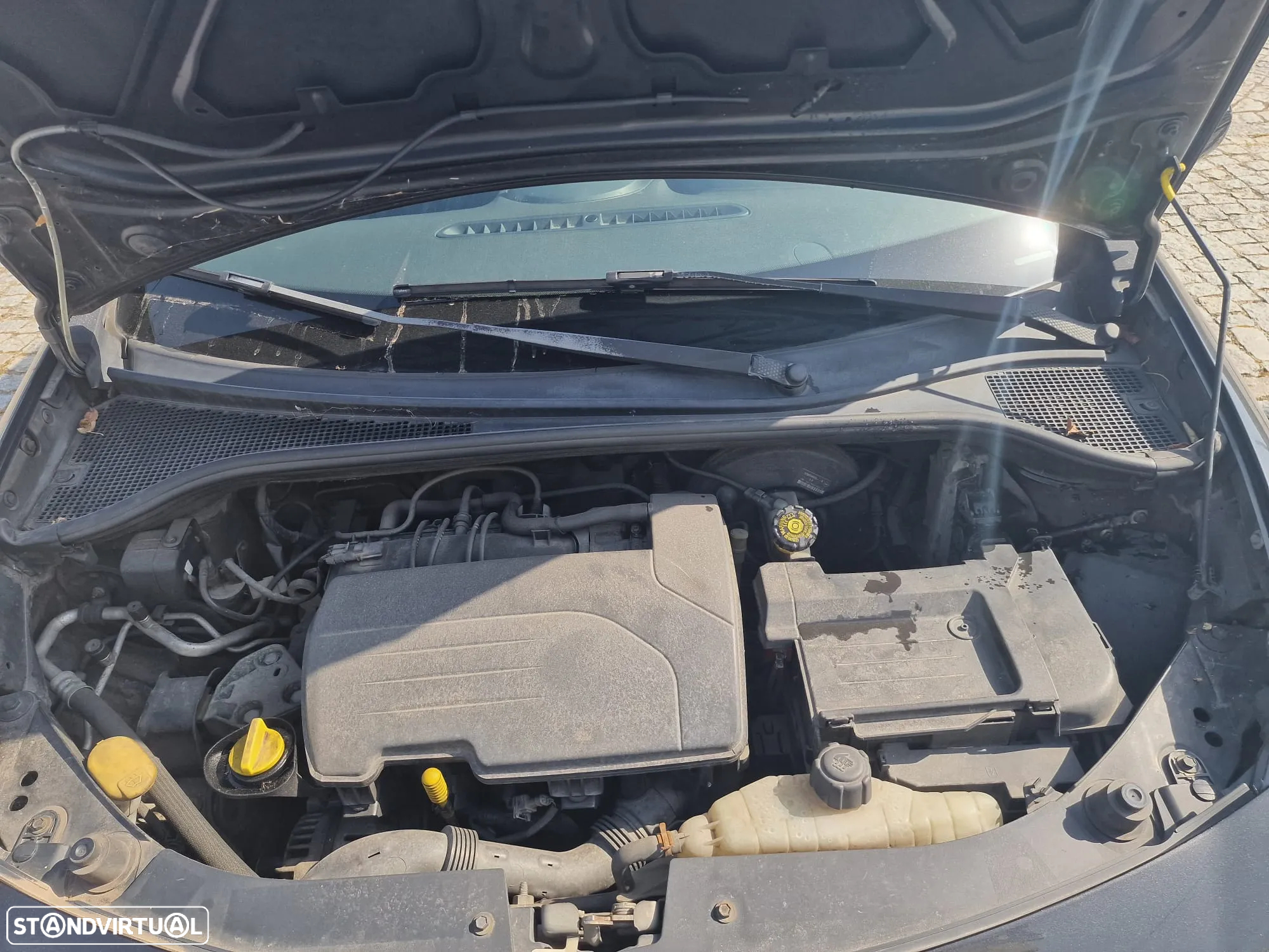 Renault Clio 1.2 16V Dynamique - 11