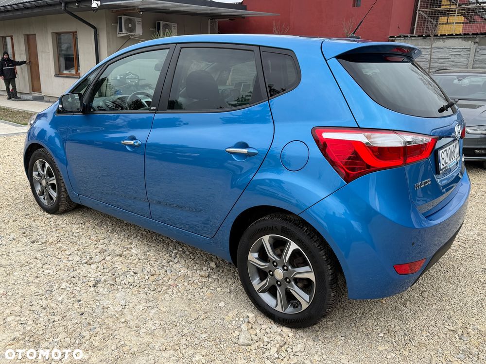 Hyundai ix20 1.4 blue - 10