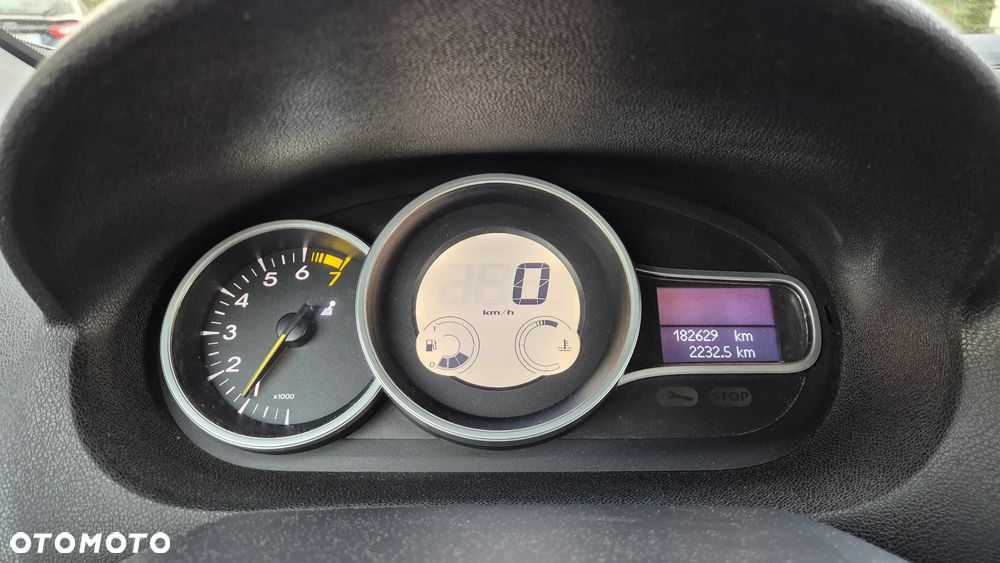 Renault Megane 1.6 16V 100 Authentique - 26