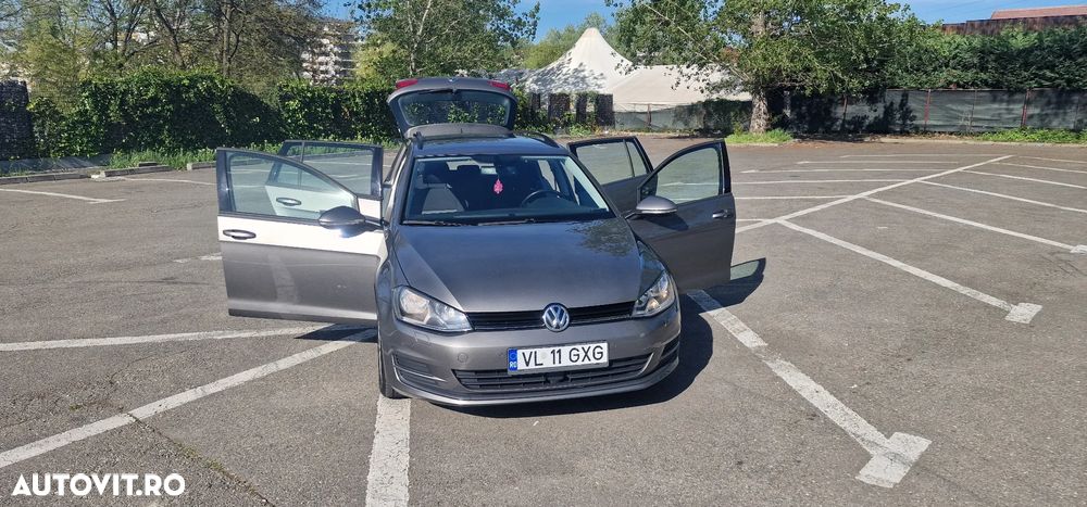 Volkswagen Golf 1.6 TDI BlueMotion Technology DSG Comfortline - 2