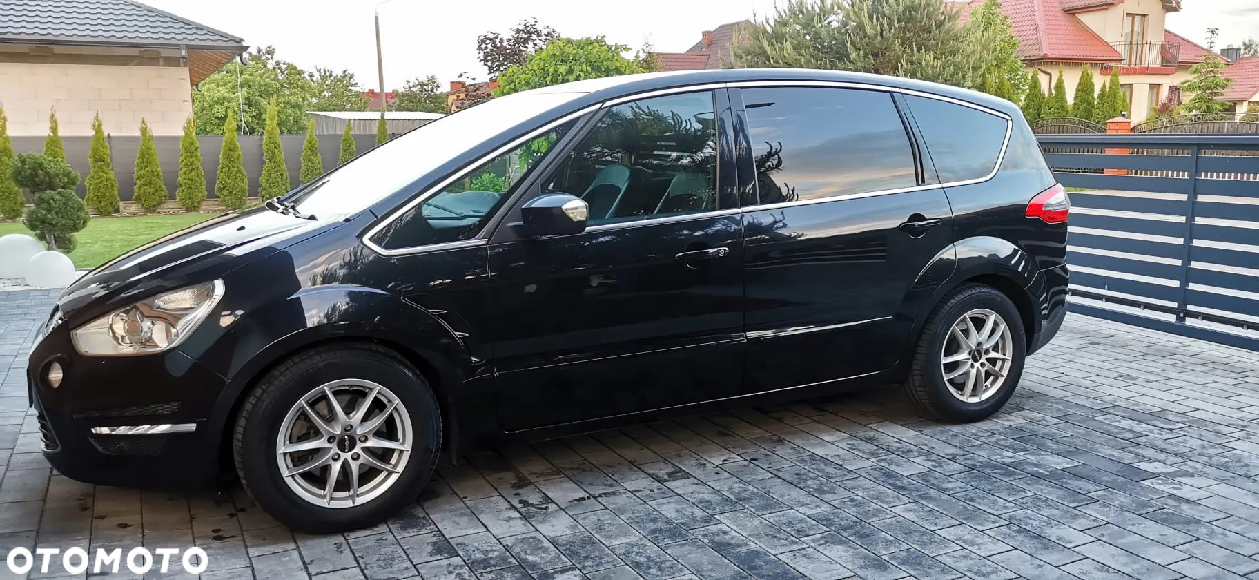 Ford S-Max - 8