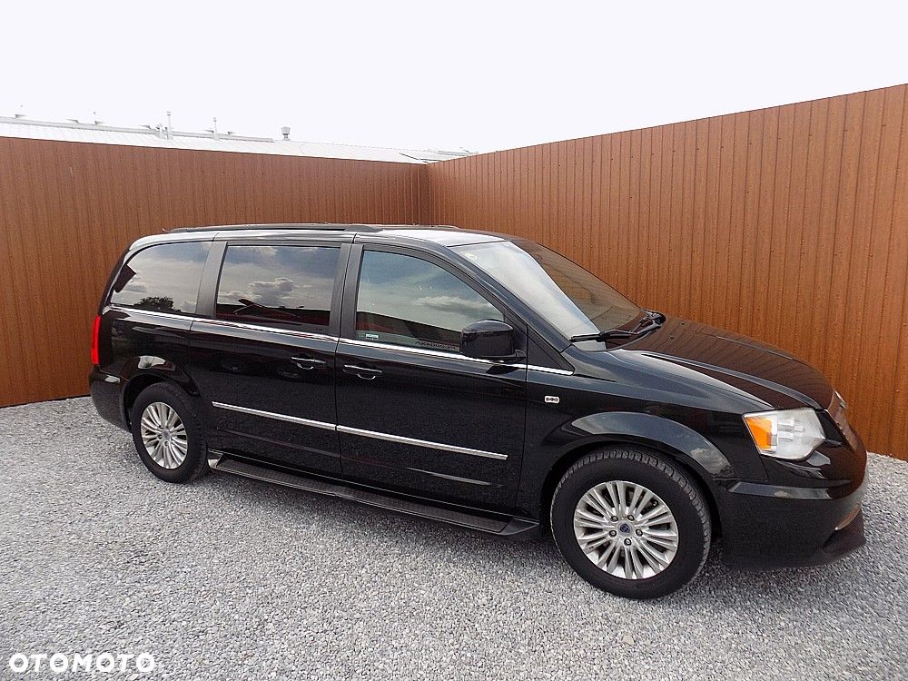 Lancia Voyager 2.8 CRD16v Silver - 33