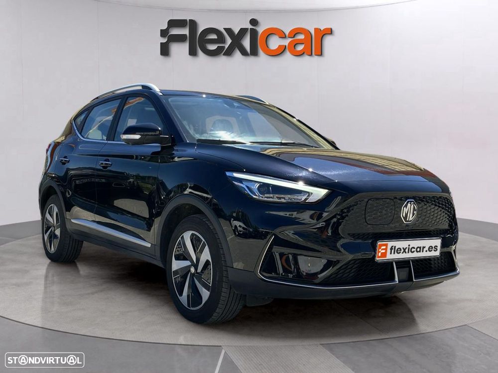 MG ZS EV 72.6 kWh Luxury OBC 11 kW - 1