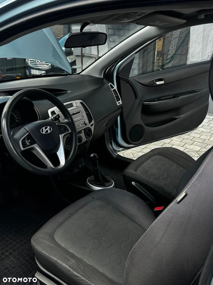 Hyundai i20 1.2 Comfort - 13